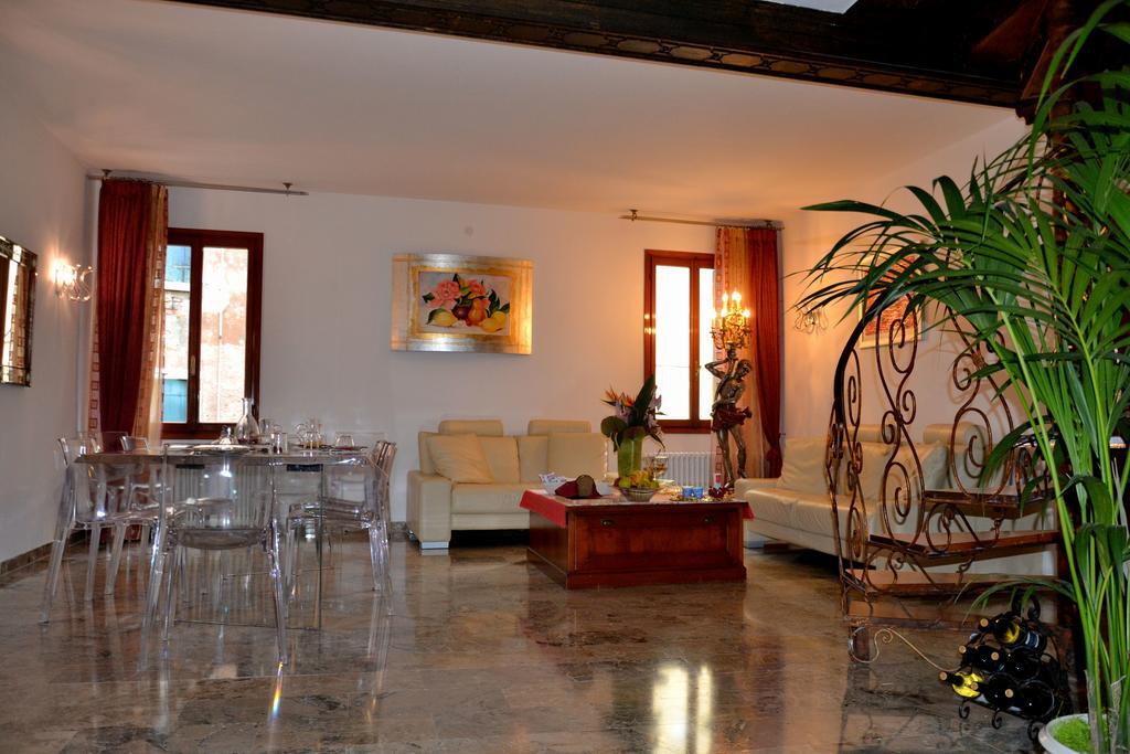 Ca' Del Cinema B&B Venice Exterior photo